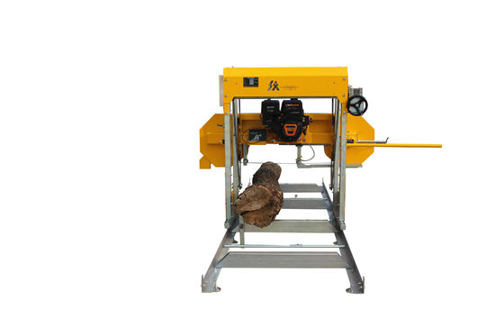 Horizontale Holzsäge-Maschine Holz schneiden Sägemühle Holzbearbeitung