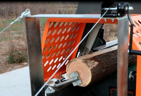 18 PS Benzin-Logsplitter und Holzschredder zum Schneiden von Holzzweigen