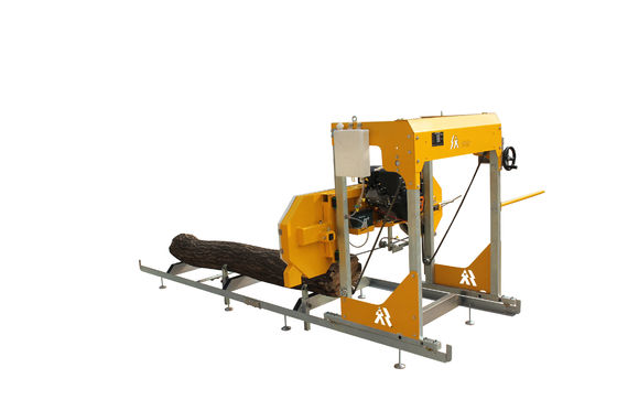 Portable Sawmill Trailer Schneidmaschine für Präzisionsholzschneiden auf Jerry Sawmill